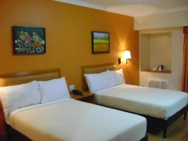 Pamulinawen Hotel Laoag Camera foto