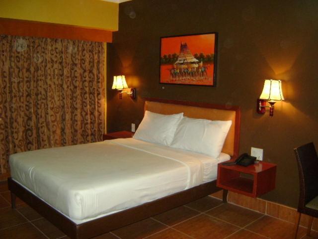 Pamulinawen Hotel Laoag Camera foto