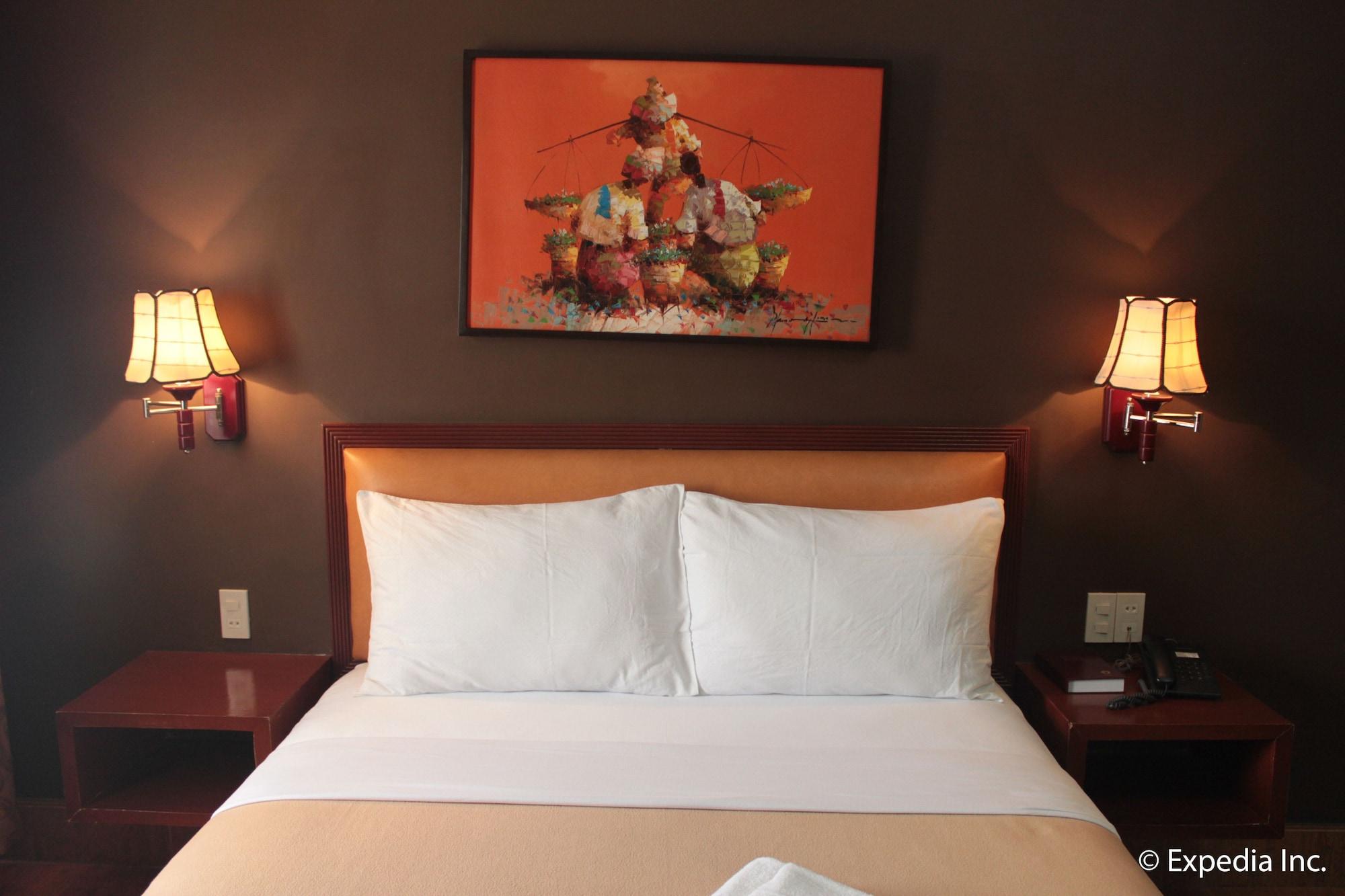 Pamulinawen Hotel Laoag Esterno foto