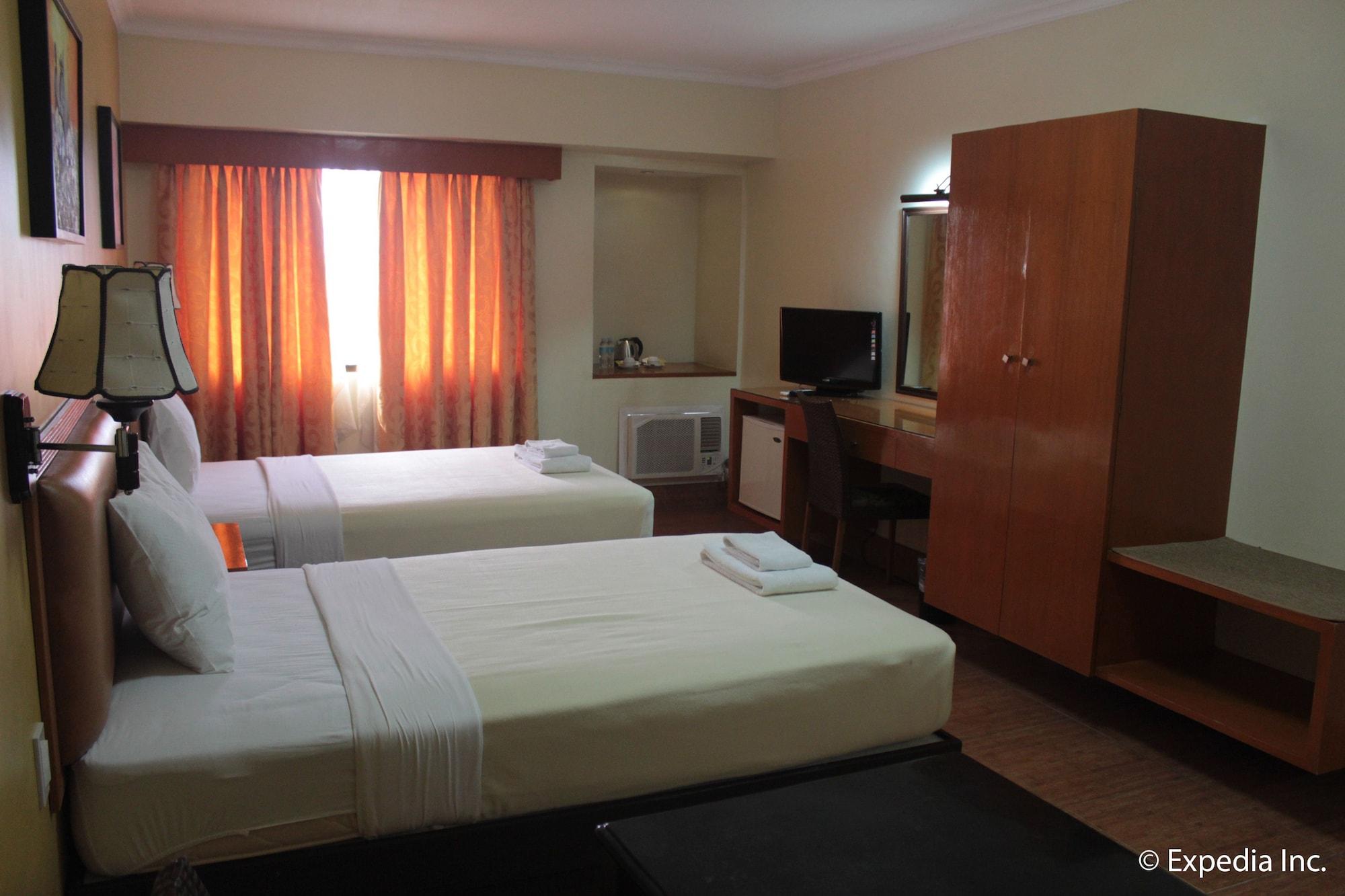 Pamulinawen Hotel Laoag Esterno foto