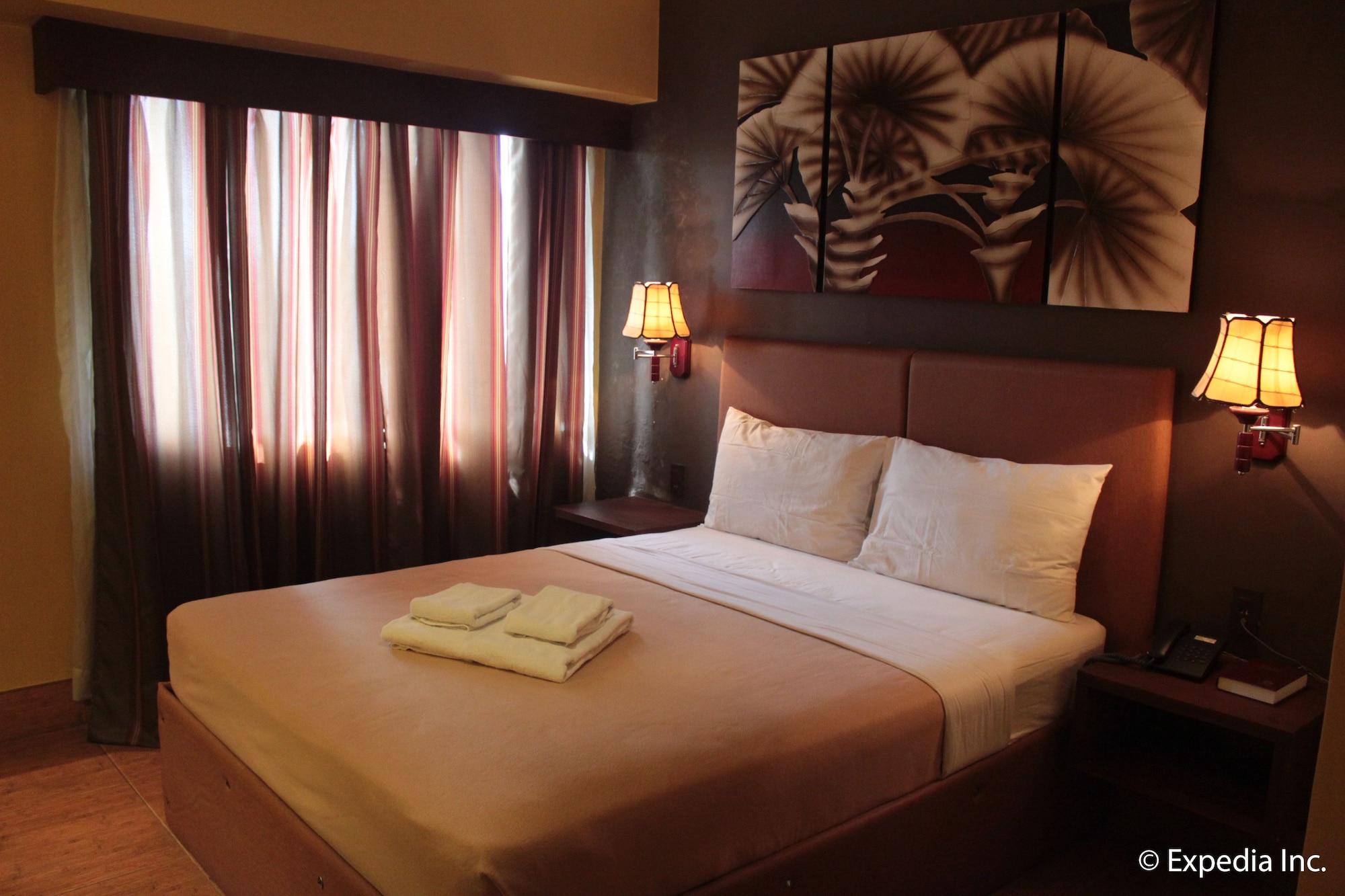 Pamulinawen Hotel Laoag Esterno foto